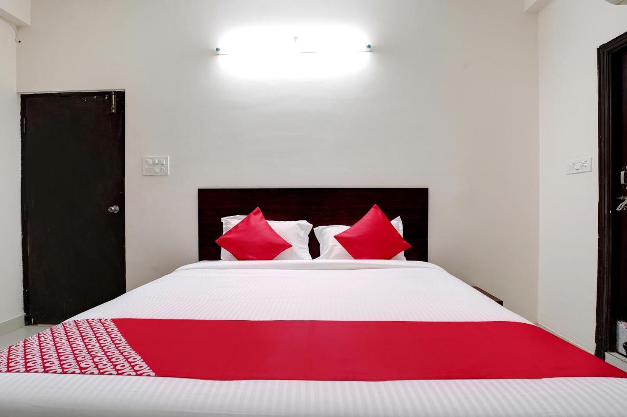 Oyo 41102 Hyderabad Elite Hotel Haidar Sahibguda Exterior foto