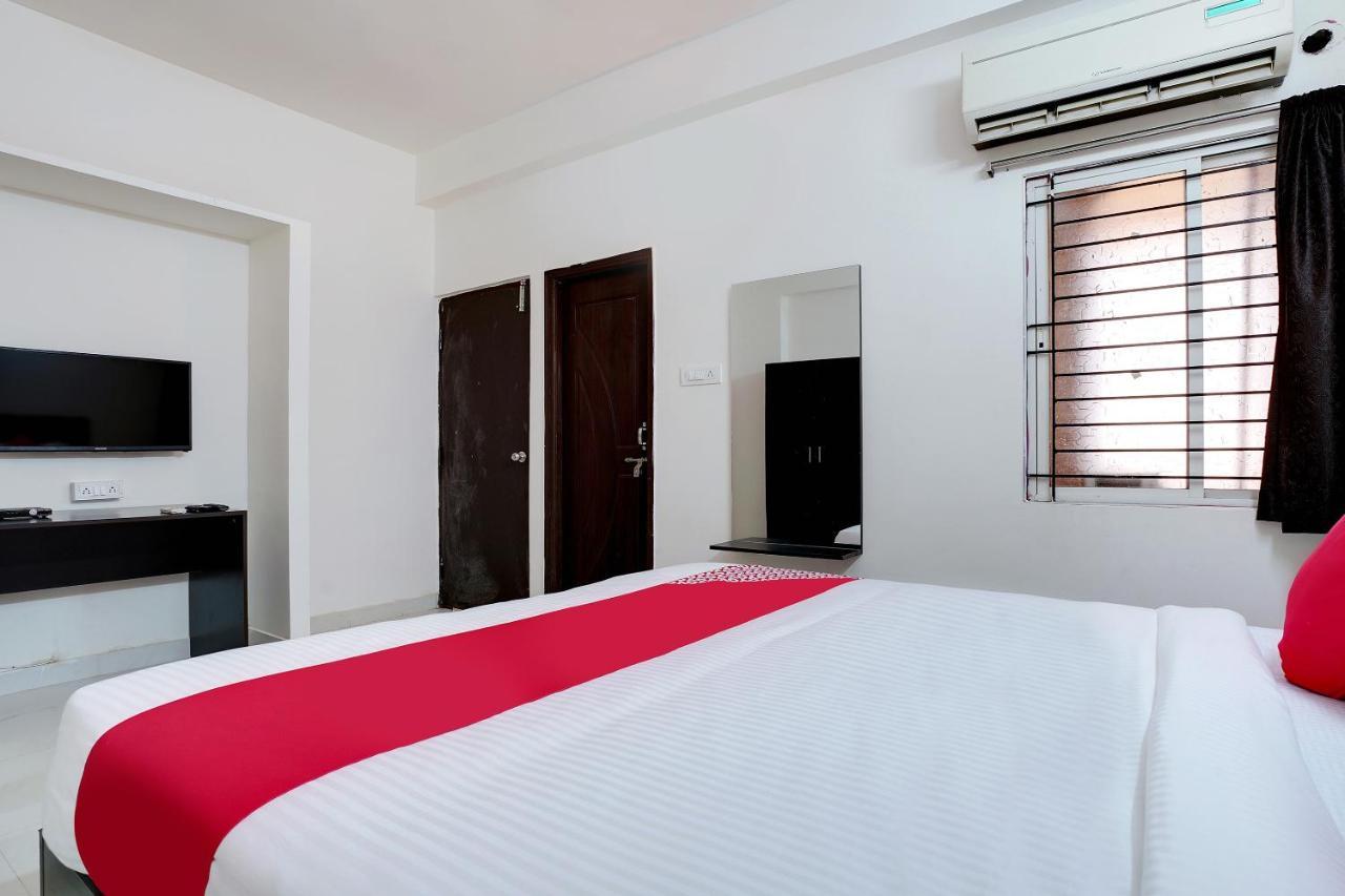 Oyo 41102 Hyderabad Elite Hotel Haidar Sahibguda Exterior foto