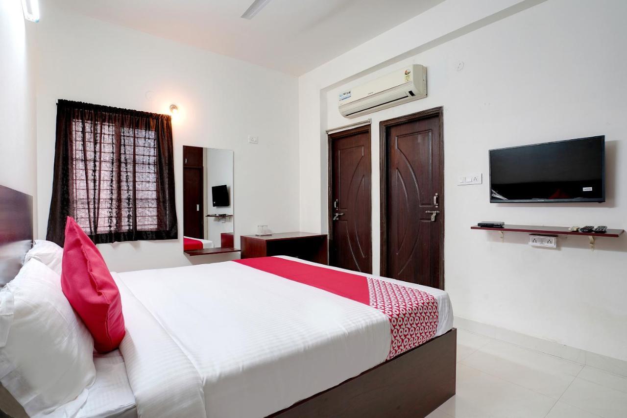 Oyo 41102 Hyderabad Elite Hotel Haidar Sahibguda Exterior foto